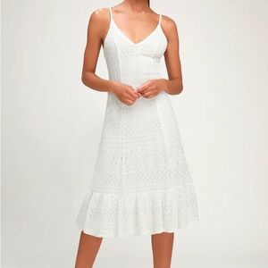 NEW Happy Glow Lucky White Lace Midi Dress 🤍